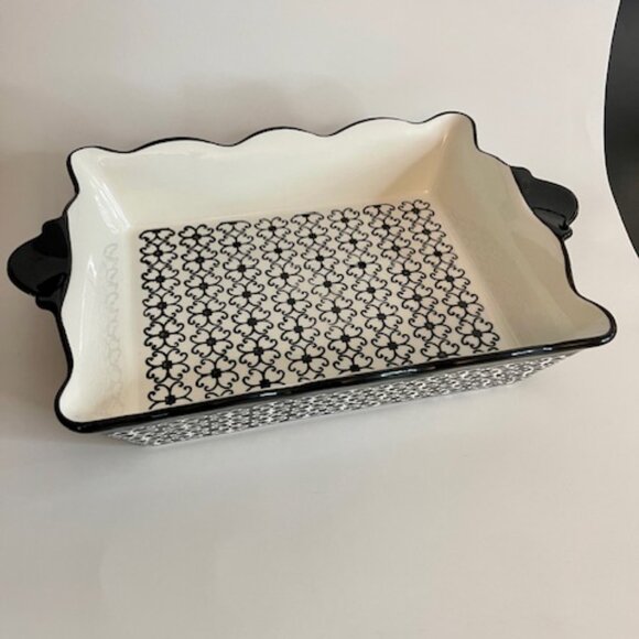 Baum Ceramic Casserole Dish, Black Floral Design, 10x12x3, Oven-to-Table Safe - Picture 2 of 9